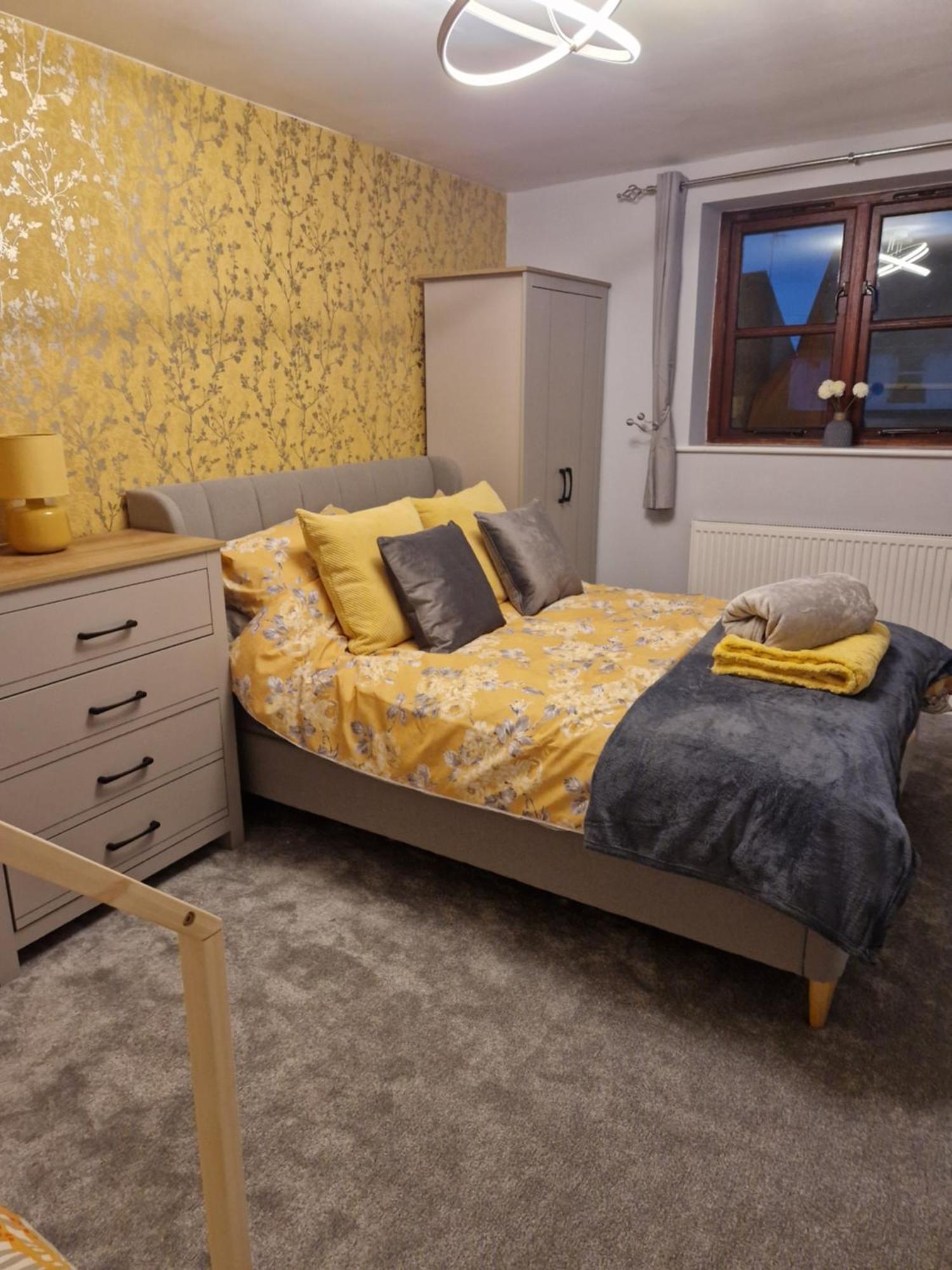 Purdie Close Holiday Let شيدر المظهر الخارجي الصورة